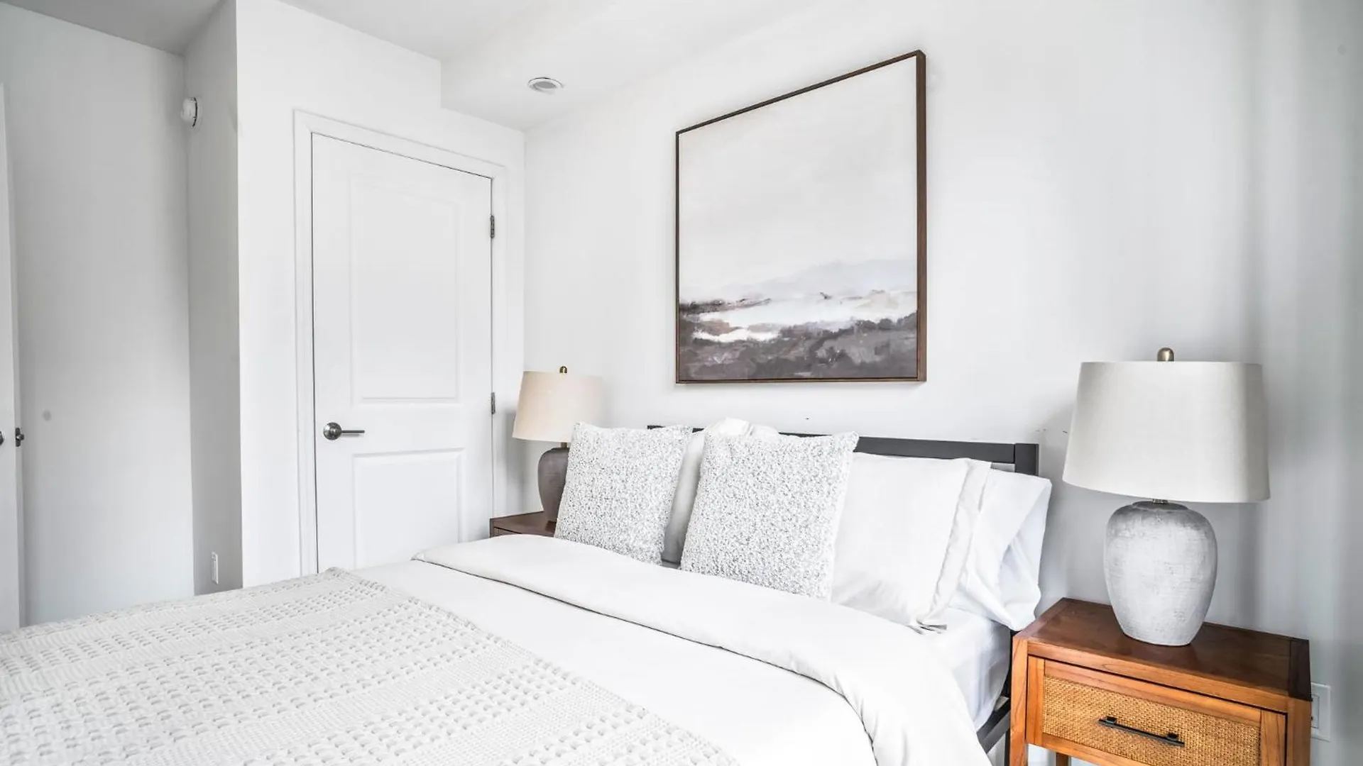 Chic Midtown 2Bedroom Cozy & Modern Retreat In Hells Kitchen New York